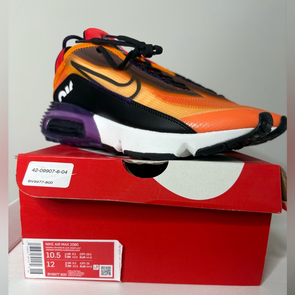 Nike Men’s Air Max 2090 - Picture 8 of 8